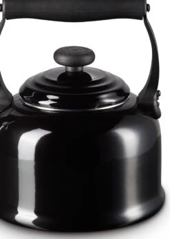 Le Creuset WASSERKESSEL TRADITION SCHWARZ -Köstliche Küche 0024147130406 2