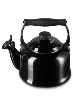 Le Creuset WASSERKESSEL TRADITION SCHWARZ -Köstliche Küche 0024147130406 3