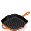Le Creuset GRILLPFANNE QUADRATISCH SIG 26 CM OFENROT 2 Le Creuset GRILLPFANNE QUADRATISCH SIG 26 CM OFENROT -Köstliche Küche 0024147232728 1