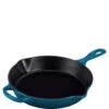 Le Creuset BRAT-U.SERVIERPFANNE SIG HOCH 26 CM DEEP TEAL 2 Le Creuset BRAT-U.SERVIERPFANNE SIG HOCH 26 CM DEEP TEAL -Köstliche Küche 0024147299578 1
