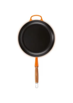Le Creuset BRATPFANNE SIG 28CM OFENROT 9 Le Creuset BRATPFANNE SIG 28CM OFENROT -Köstliche Küche 0024147324324 5