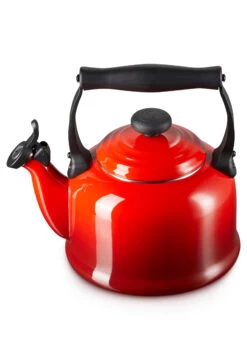 Le Creuset WASSERKESSEL TRADITION KIRSCHROT -Köstliche Küche 0024147917373 3