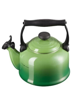 Le Creuset Wasserkessel Tradition Bamboo -Köstliche Küche 0630870300308 2