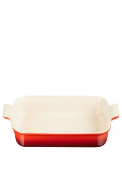 Le Creuset AUFLAUFFORM TRADITION 32 CM KIRSCHROT -Köstliche Küche 0843251103065 3