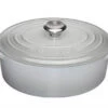 Le Creuset Bräter Oval Signature Perlgrau Ø31 Cm -Köstliche Küche https3A2F2F944dbe8fb4c17d92e2cb d5054c5a52ec6ed10584f0eb5d8dd2be.ssl .cf3 .rackcdn.com2Fuploads2Fproduct2Fimages2F51GDtOmcdZL. SX425 1