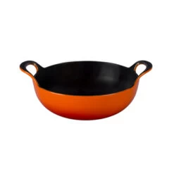 Le Creuset Wok / Balti Dish Ofenrot ø 24 Cm / 2.7 Liter Emaillierte Antihaftbeschichtung