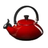 Le Creuset Wasserkessel Zen Kirschrot 1,5 Liter -Köstliche Küche https3A2F2F944dbe8fb4c17d92e2cb d5054c5a52ec6ed10584f0eb5d8dd2be.ssl .cf3 .rackcdn.com2Fuploads2Fproduct2Fimages2FKnipsel 236