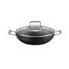 LE CREUSET, Aluminium-Antihaft Profipfanne Mit Glasdeckel 24cm Schwarz -Köstliche Küche lecreuset aluminium antihaftprofipfannemitglasdeckel24cmschwarz 1 768 1024 75 7348132 1